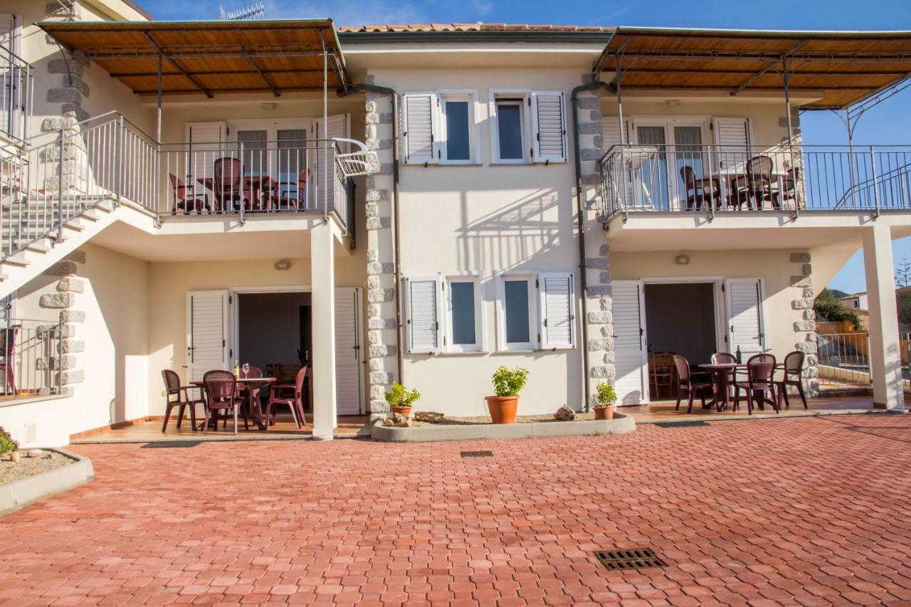 Gf Apartments Li Seddi باديسي المظهر الخارجي الصورة